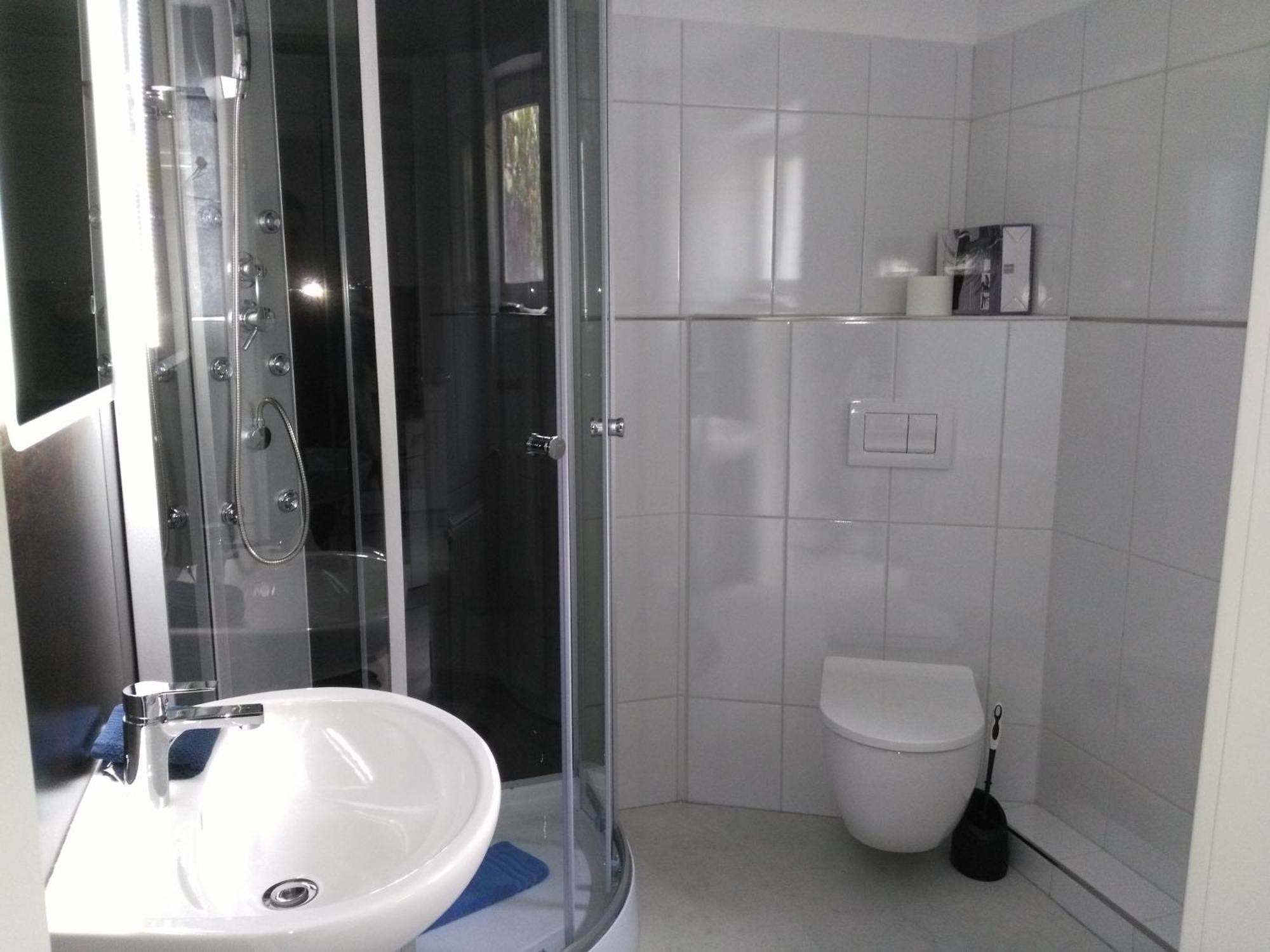 Vogelsang Vo, Schwimmbad, Sauna *