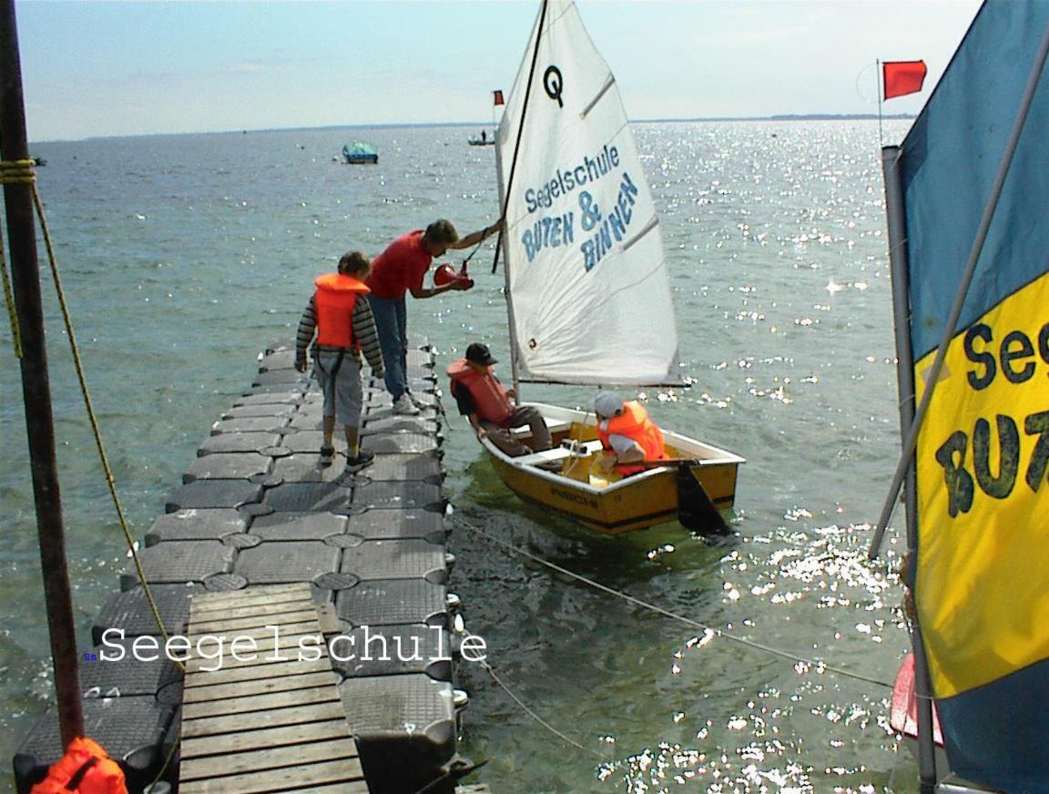 Vogelsang Vo, Schwimmbad, Sauna *